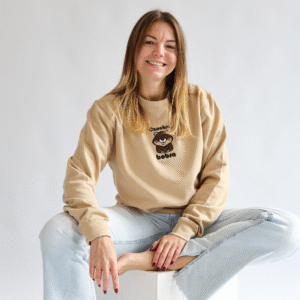 Bluza dresowa z haftem bobra - prosty krój, okrągły dekolt Unisex